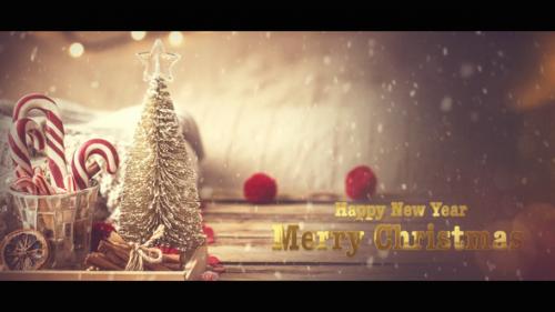 Videohive - Merry Christmas Slideshow | MOGRT - 42249117 - 42249117